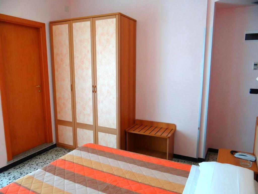 Hotel Aquila D'Oro ميسانو ادرياتيكو الغرفة الصورة
